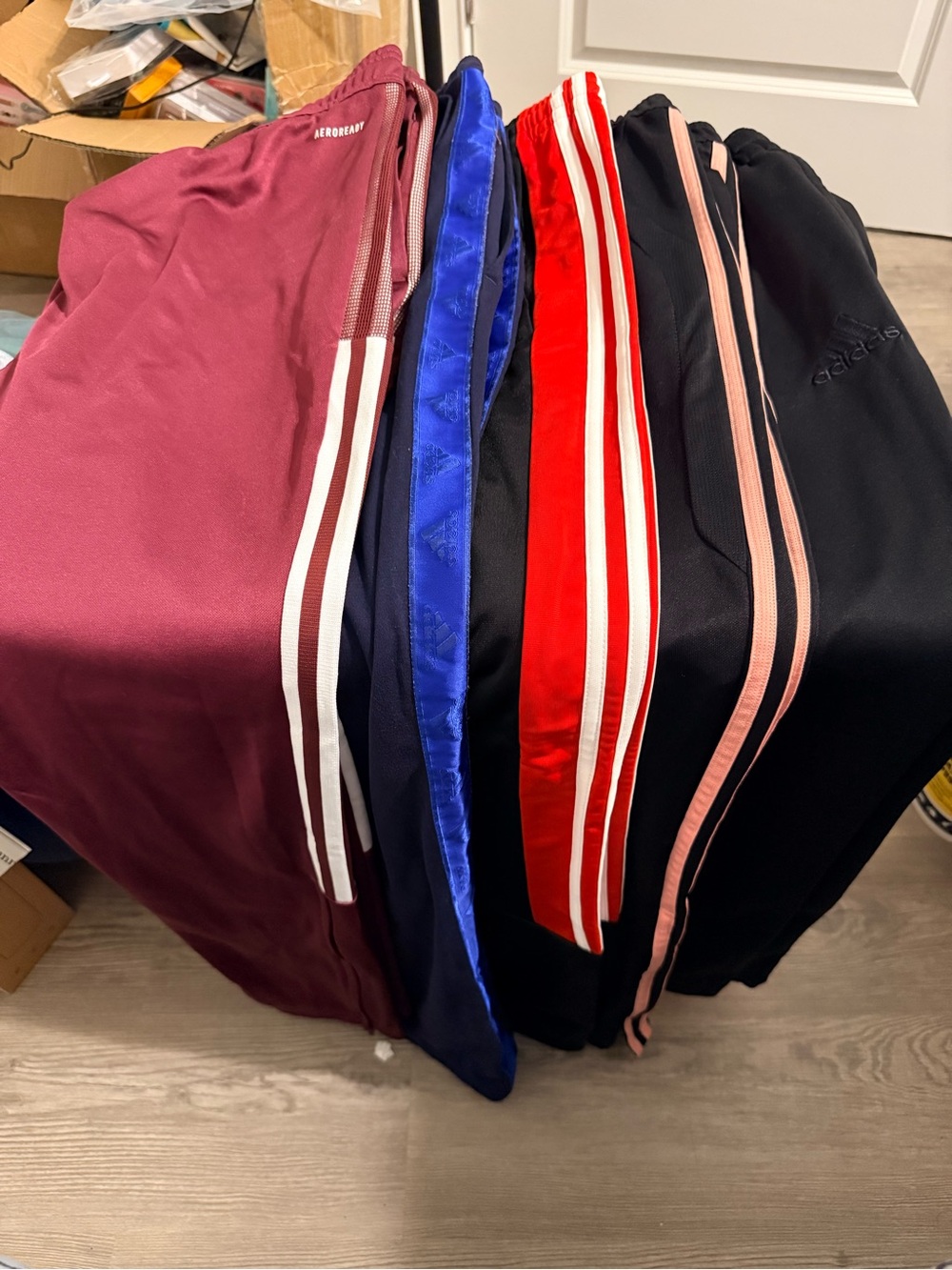 adidas joggers with Signature Three Stripes - Qty of 5